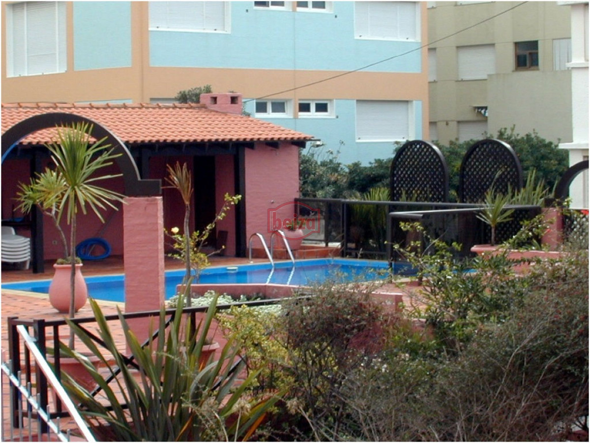 Apartamento ID.160039/Apartamentos-en-Venta--Beiza-Propiedades - Apartamento en Peninsula, 2 dormitorios *