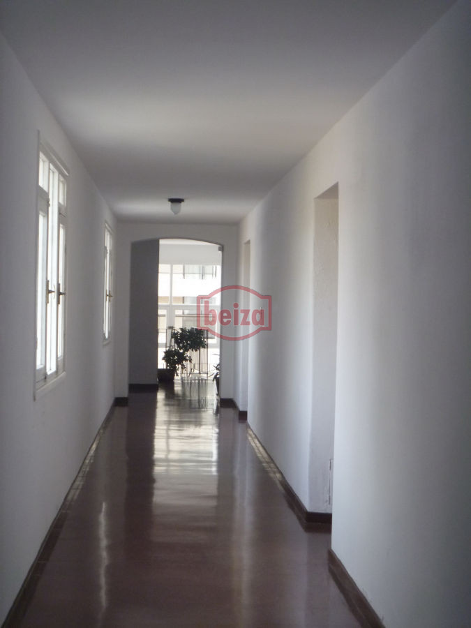 Apartamento ID.10796/A-pasos-del-Puerto-con-buena-vista-a-la-Brava-y-a-la-Isla-de-lobos - un dormitorio cochera a metros de El Emir 