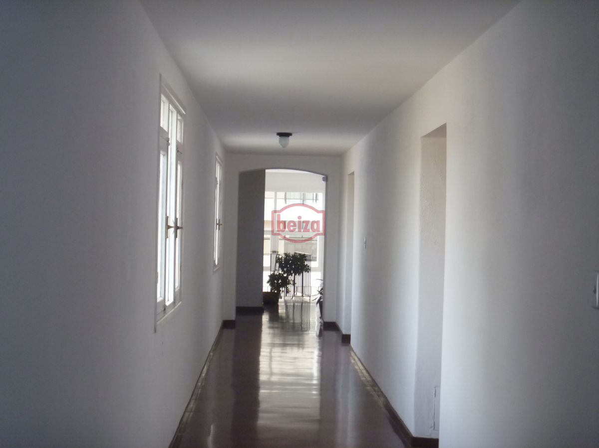 Apartamento ID.10796/A-pasos-del-Puerto-con-buena-vista-a-la-Brava-y-a-la-Isla-de-lobos - un dormitorio cochera a metros de El Emir 