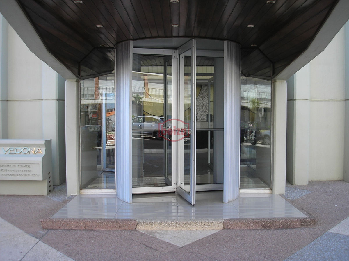 Apartamento ID.163004/Venta-departamento-en-punta-del-este- - VENTA  en Península, 3 dormitorios  vista puerto