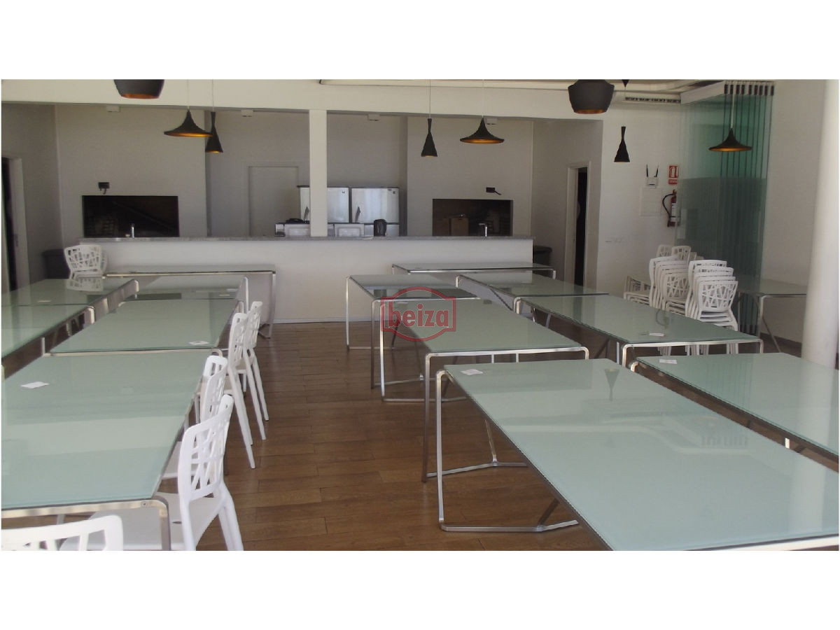 Apartamento ID.163019/2-Dormitorios-y-medio.-Variedad-de-amenities. - Apartamento en Mansa, 3 dormitorios *