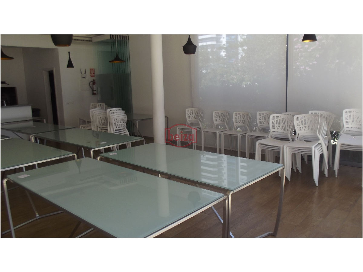 Apartamento ID.163019/2-Dormitorios-y-medio.-Variedad-de-amenities. - Apartamento en Mansa, 3 dormitorios *