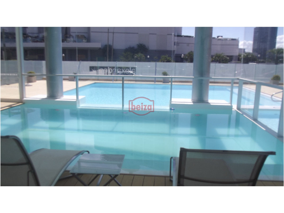 Apartamento ID.163019/2-Dormitorios-y-medio.-Variedad-de-amenities. - Apartamento en Mansa, 3 dormitorios *