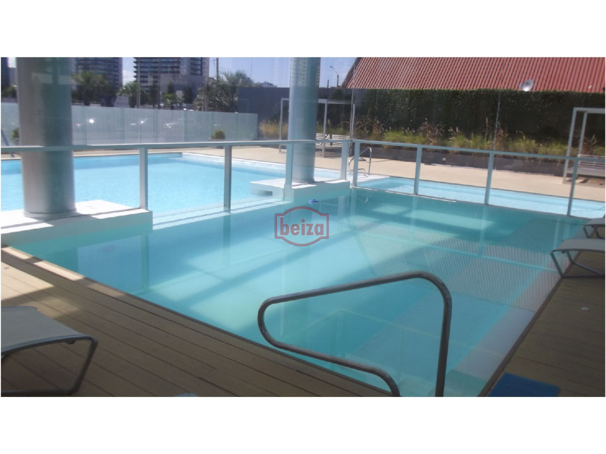Apartamento ID.163019/2-Dormitorios-y-medio.-Variedad-de-amenities. - Apartamento en Mansa, 3 dormitorios *