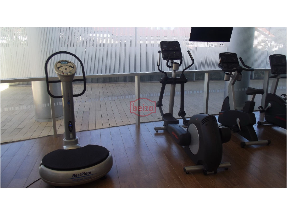 Apartamento ID.163019/2-Dormitorios-y-medio.-Variedad-de-amenities. - Apartamento en Mansa, 3 dormitorios *