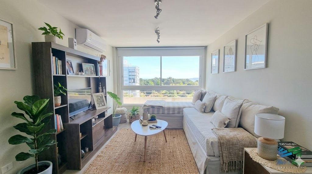  Venta de apartameto 1 dormitorio 1 baño en Cantegril zona Roosevelt Punta del Este 
