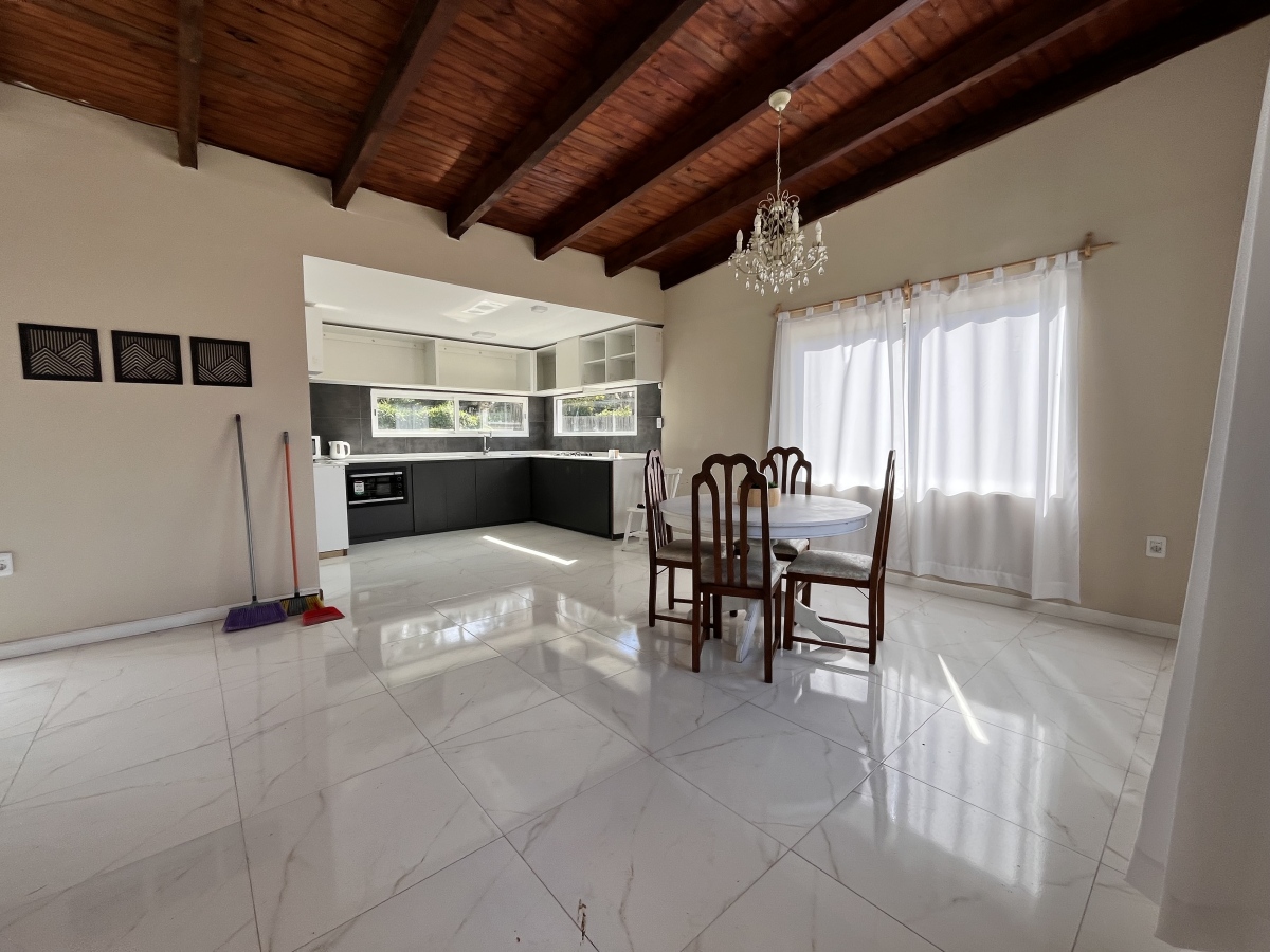  VENDE YA!!!!CASA 3 DORMITORIOS PUNTA BALLENA