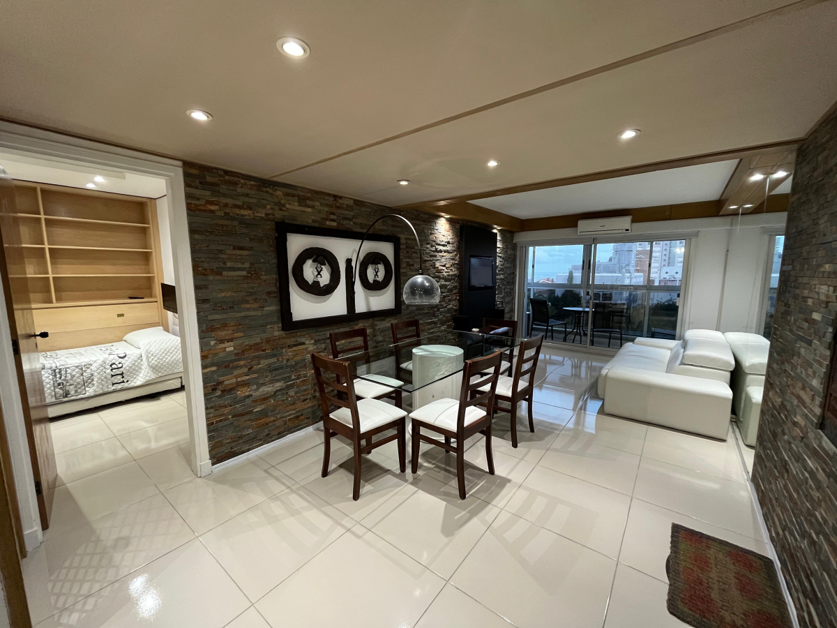  Apartamento en alquiler anual Punta Del este