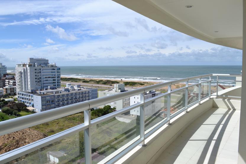  Alquiler departamento con 3 dormitorios