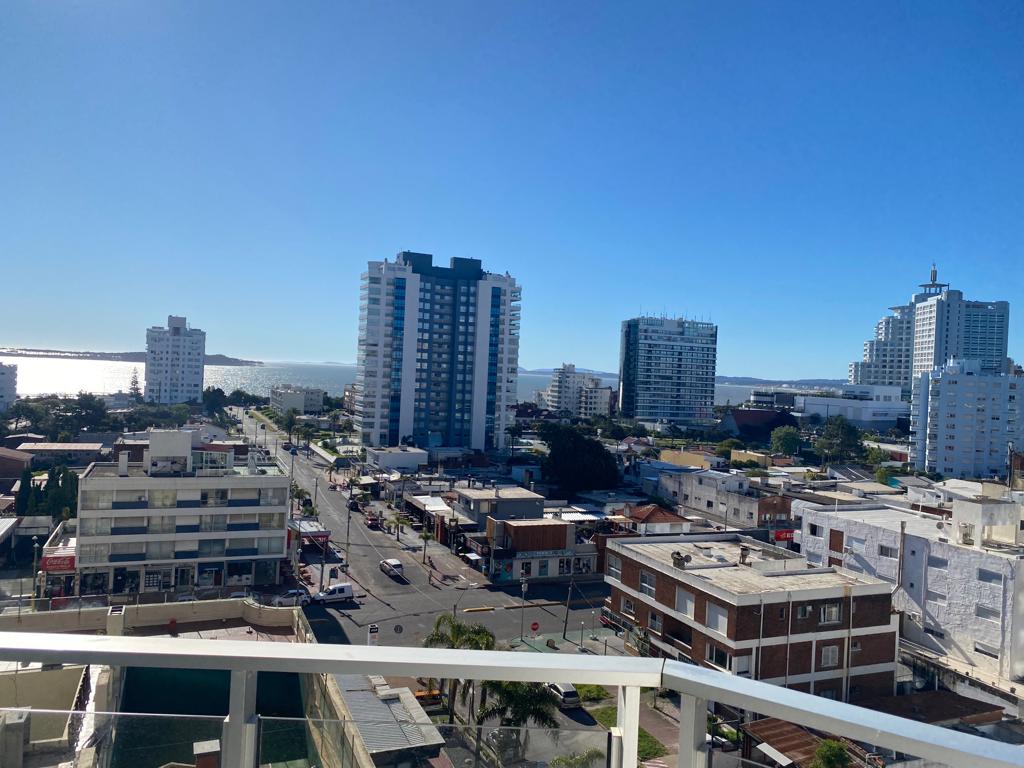  Apartamento en alquiler de 1 Dormitorio y medio