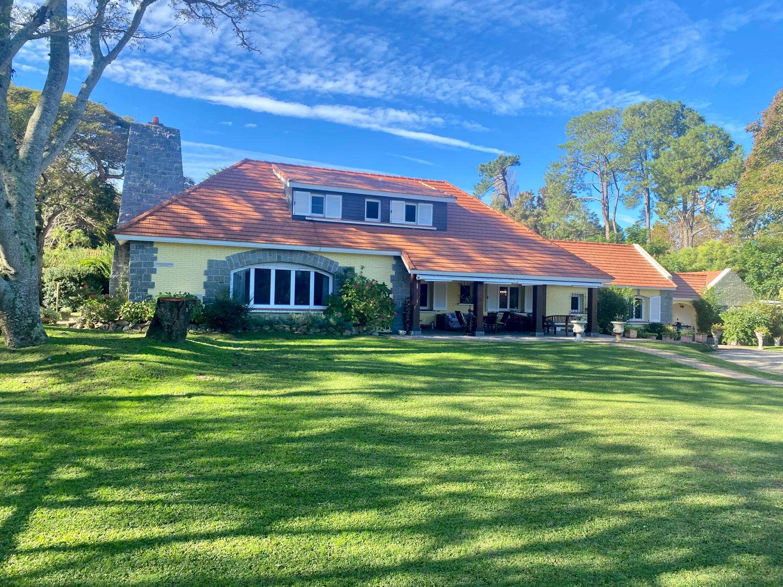  Venta casa en mansa de 5 dormitorios