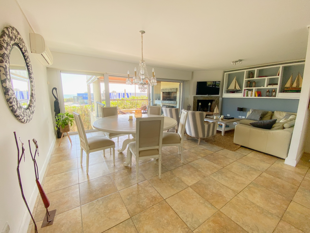  Apartamento en venta en Punta del Este 