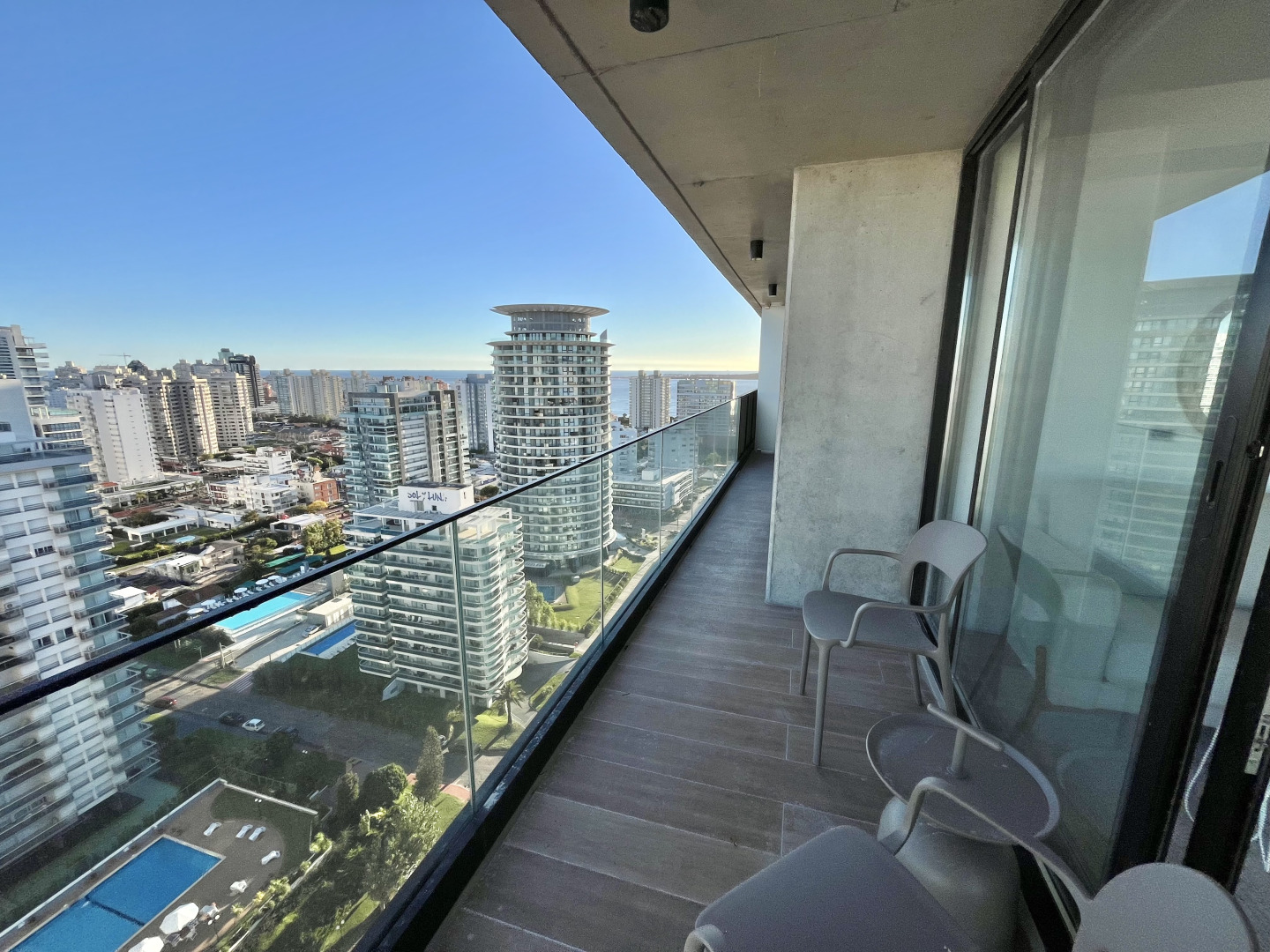  Apartamento a estrenar con vistas a Mansa y Brava