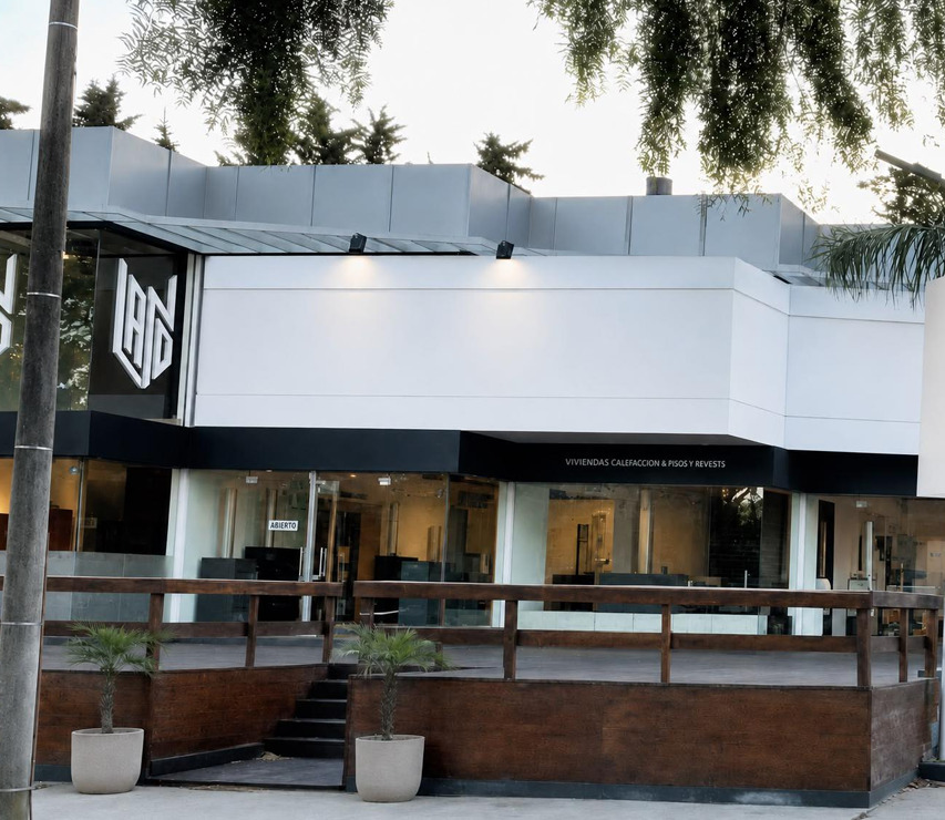  Alquiler Anual Local Comercial en Roosevelt - Punta del Este