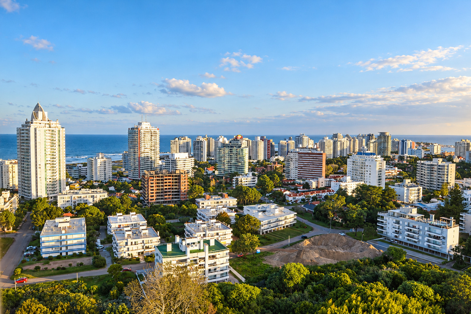  Apartamento de 2 dormitorios en Roosevelt - Punta del Este