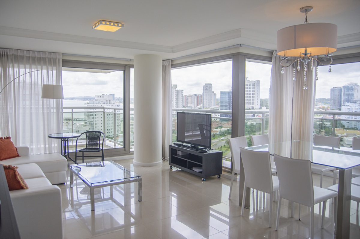  Departamento de 2 dormitorios a pasos del Mar , Punta del este 