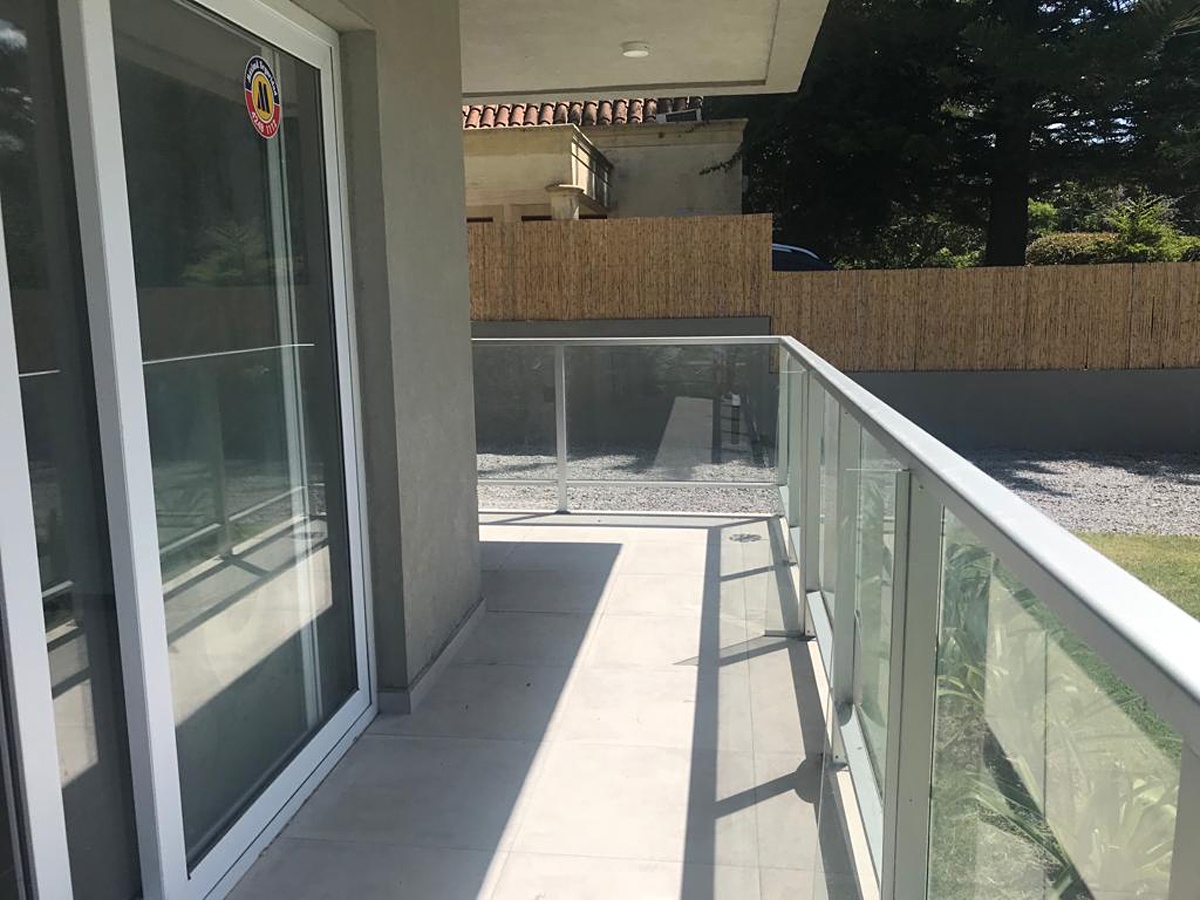  Apartamento en construcción en la Mansa 2 dormitorios con parrillero
