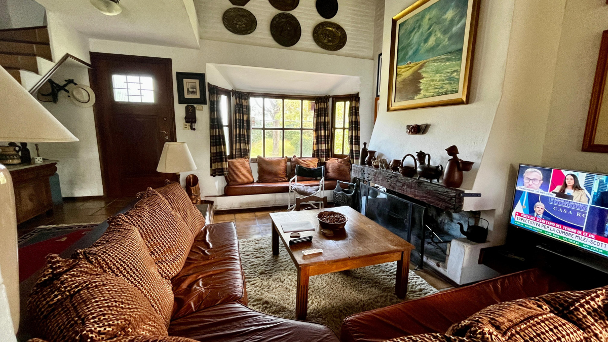   Tu Refugio en Pinares: Elegancia y Comodidad en Punta del Este