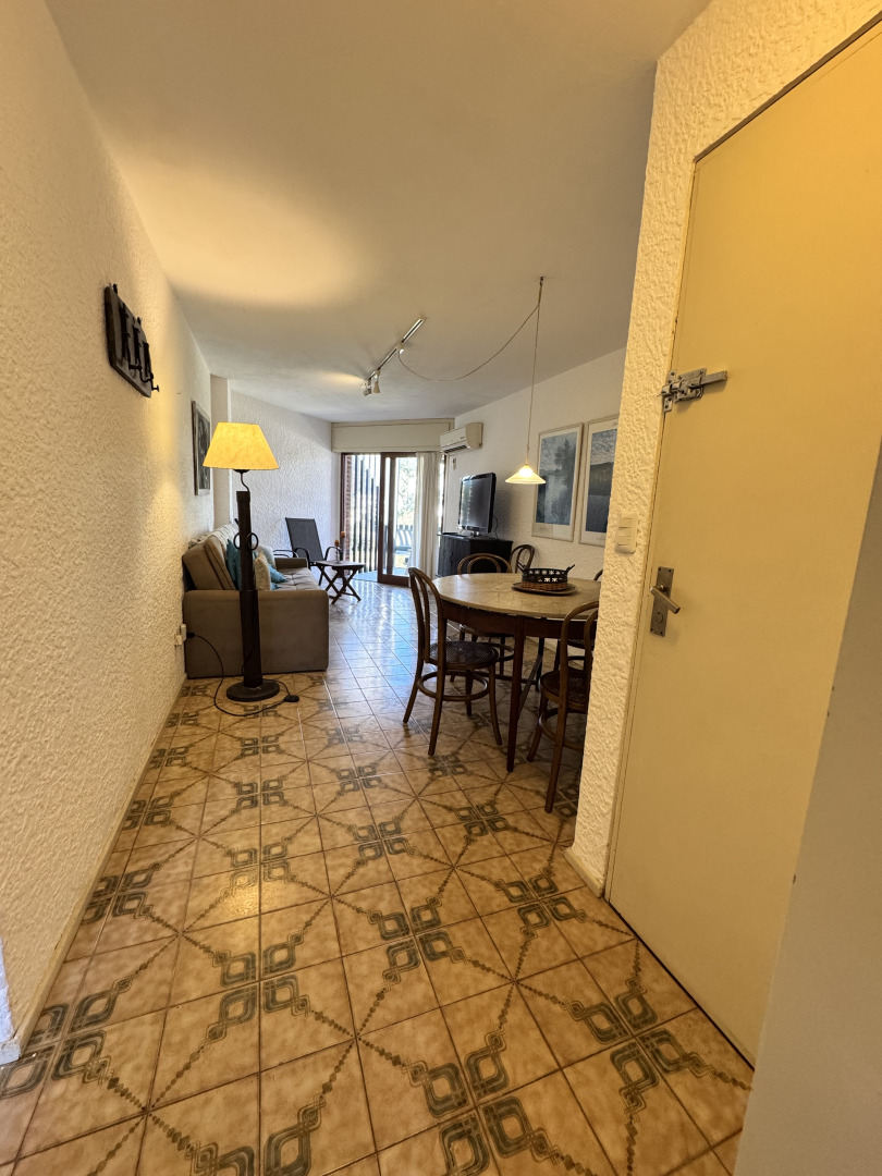  Apartamento de 2 Dormitorios en Aidy Grill - Punta del Este