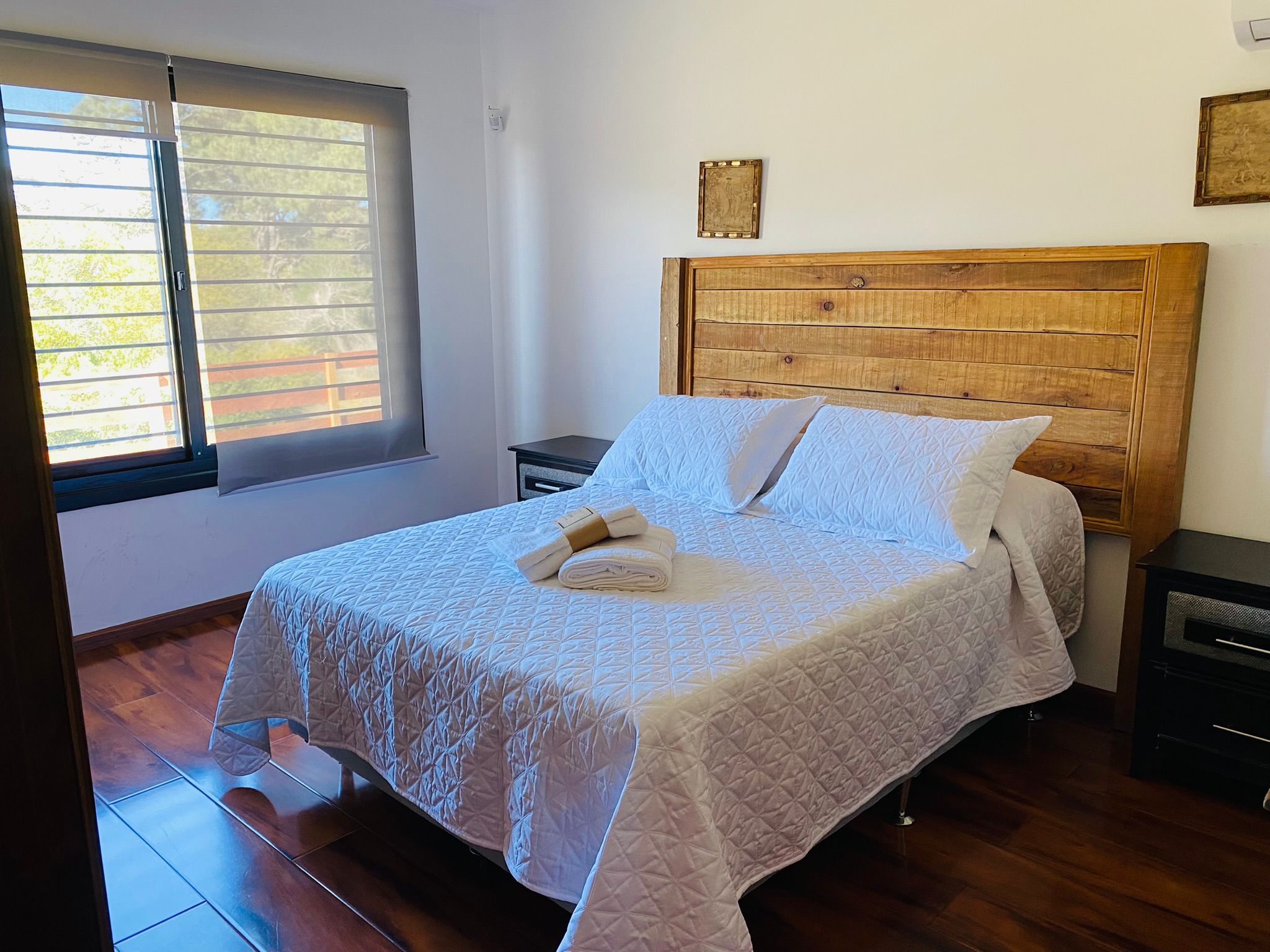 https://ri.com.uy/inmobiliarias/262/fotos/casas/627439a3cbade703cb0ec2d823c020bf.jpg