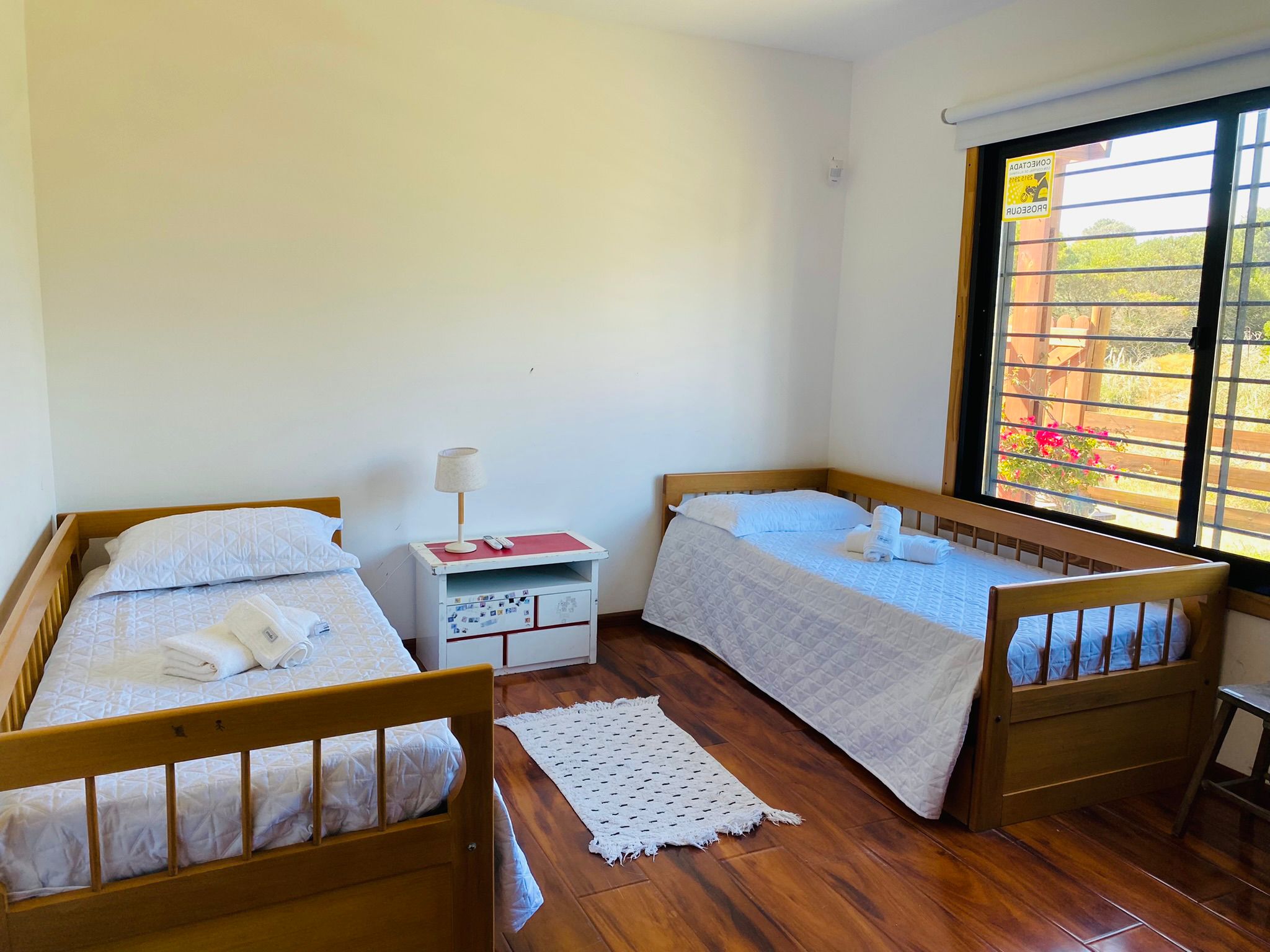 https://ri.com.uy/inmobiliarias/262/fotos/casas/d19f2ad962268bc8f5d599f5276e22f6.jpg
