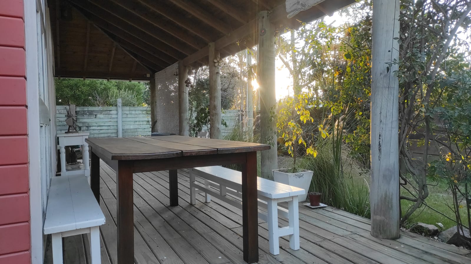 https://ri.com.uy/inmobiliarias/262/fotos/casas/fa782541afa20b76d9f1bf0194843216.jpg