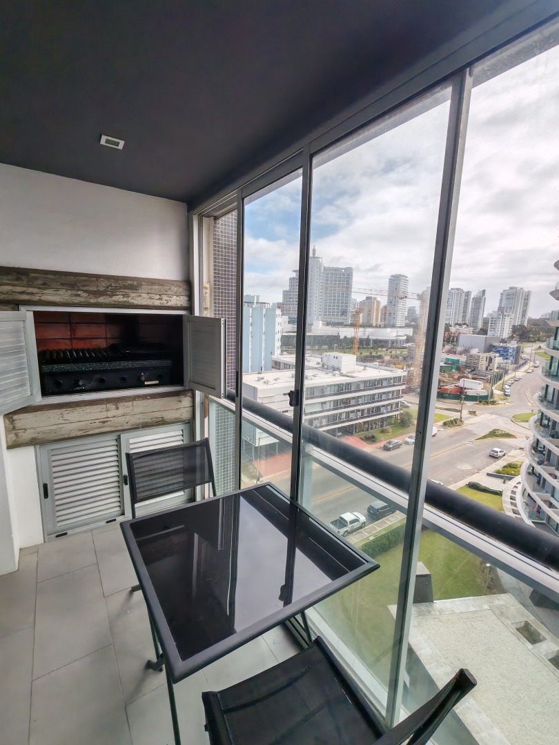  Apartamento en venta en Punta del Este 