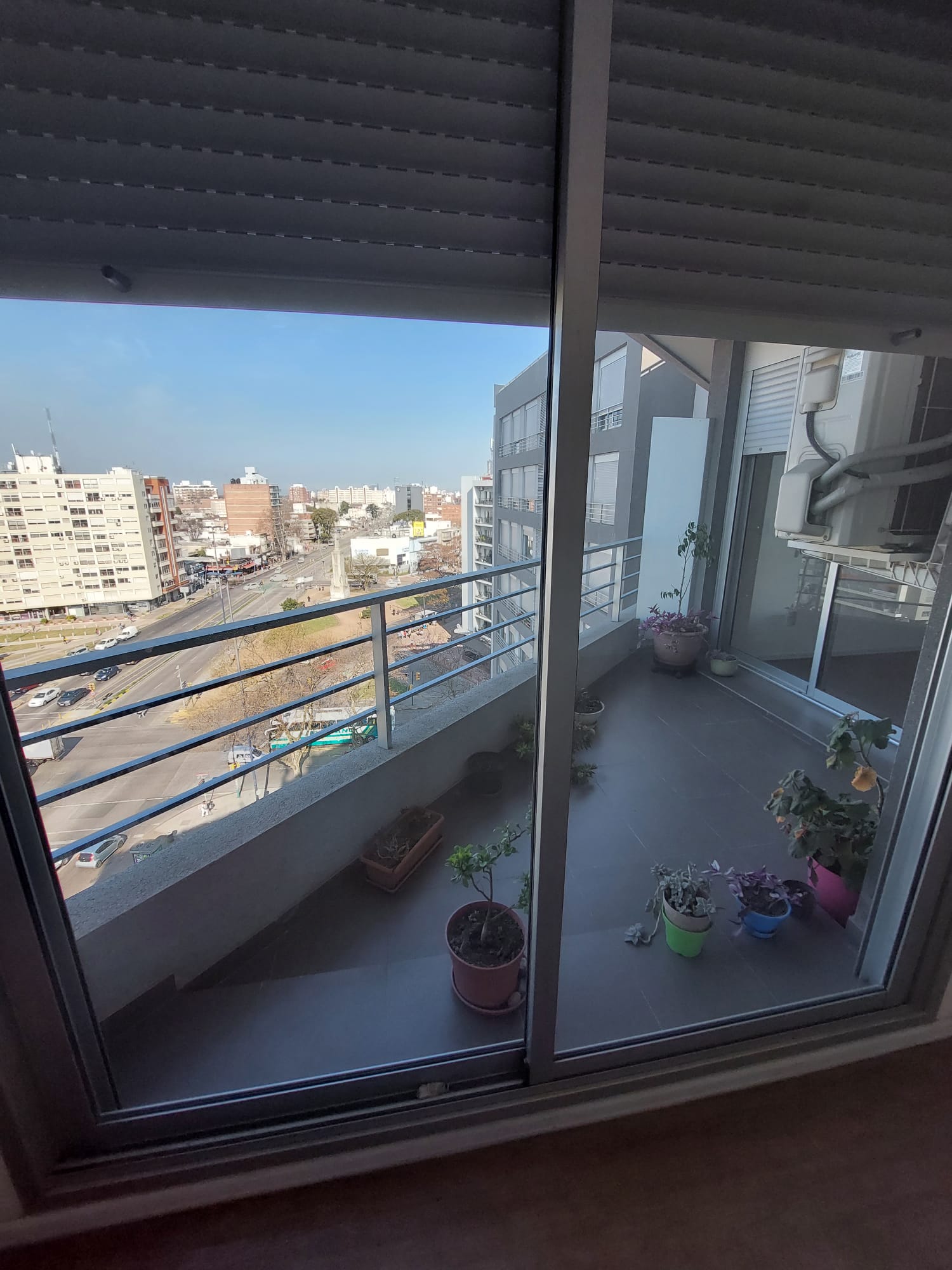  Venta Apartamento 2 Dormitorios, piso alto y vista despejada, La Blanqueada,Montevideo