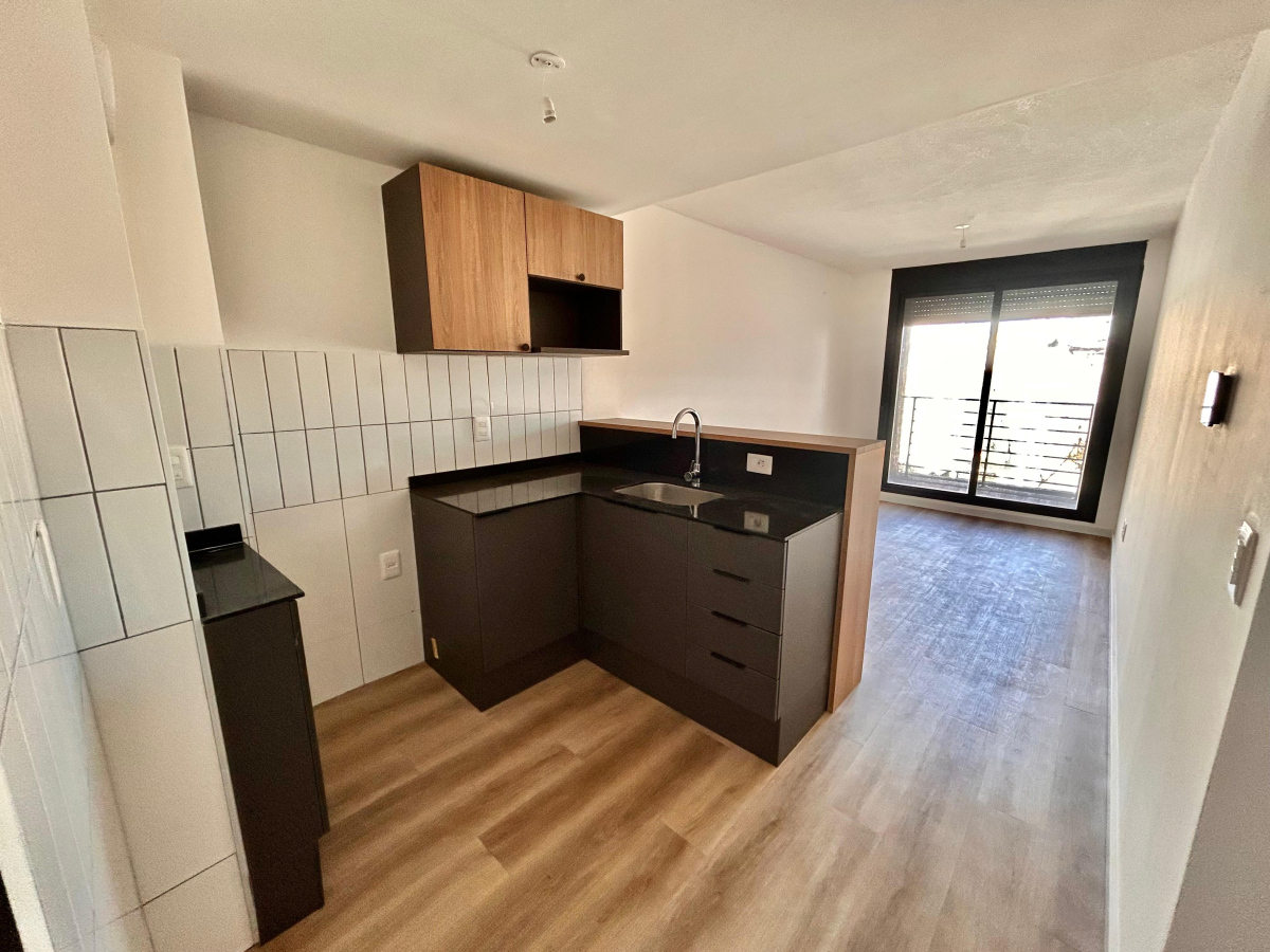  Venta Apartamento 3 Dormitorios Palermo, Montevideo