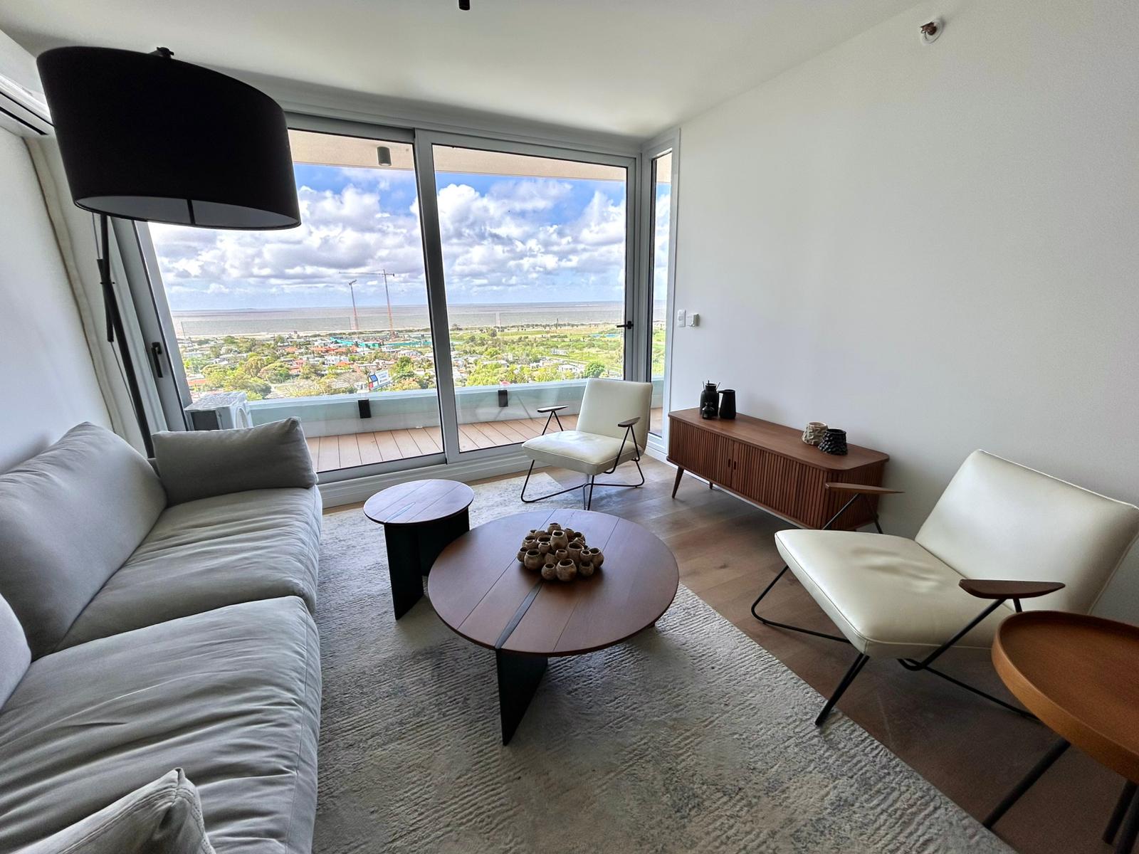  Venta Apartamento 3 Dormitorios con Garaje Doble en Parque Miramar
