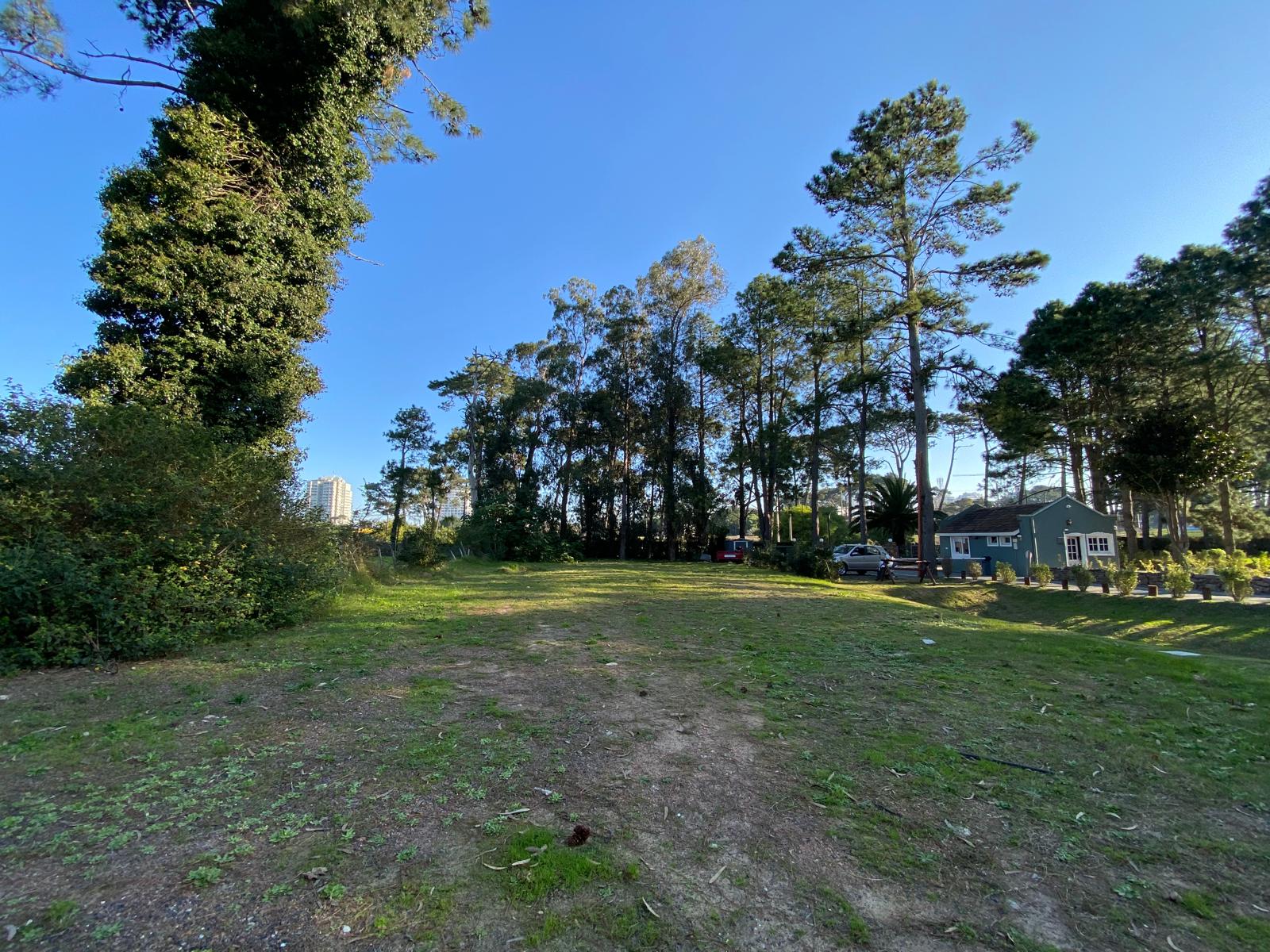  LOTE EN VENTA EN LA RESIDENCE BARRIO PRIVADO, Punta del Este 