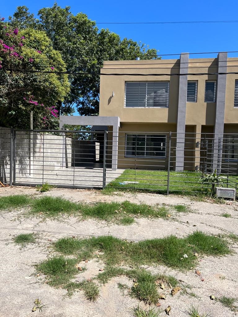  Casa en venta a estrenar Shangrila, vista al lago, 3 dormitorios, 3 baños, parrillero