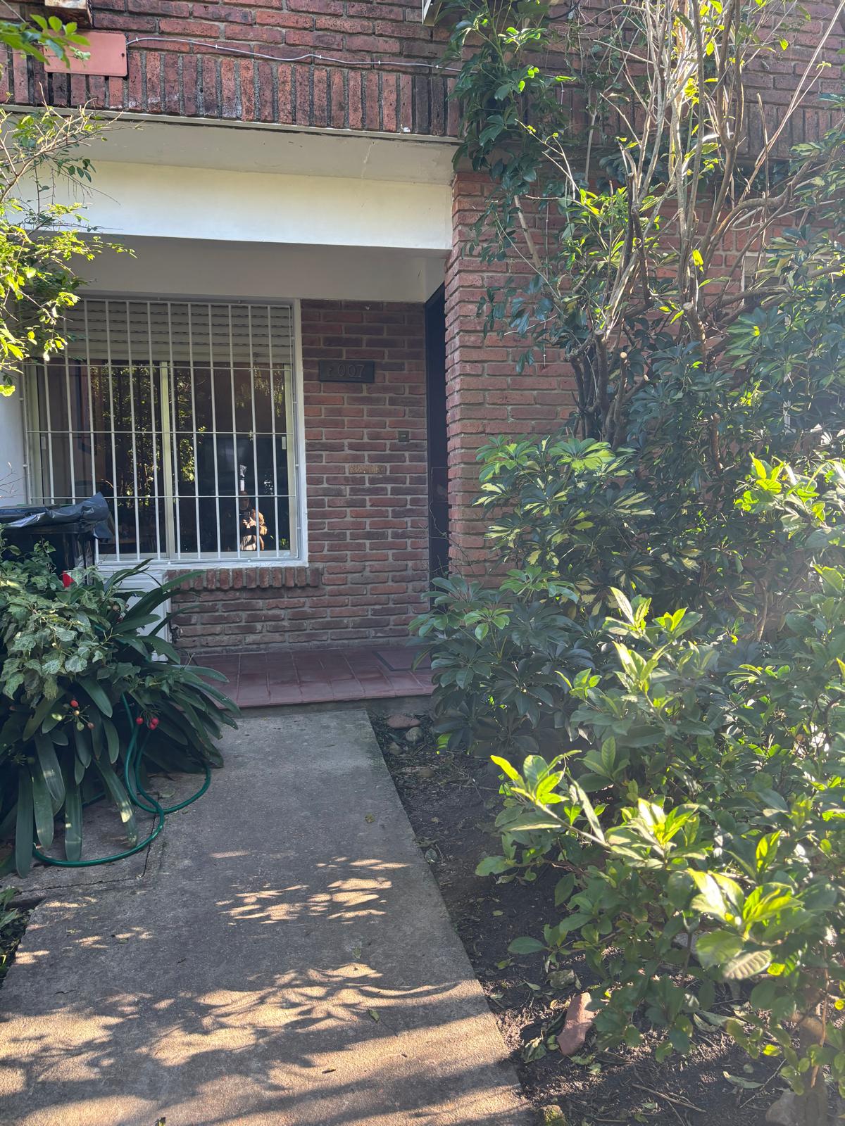  Casa a una cuadra de Giannattasio con todos los servicios cerca