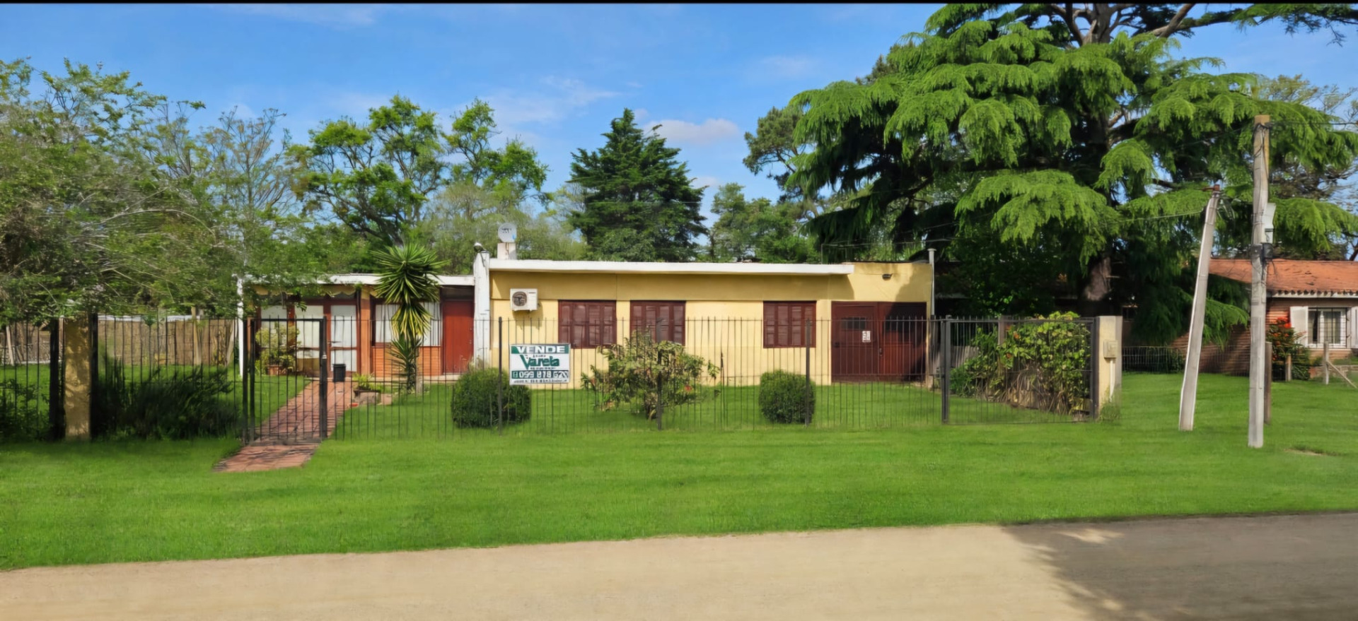  Casa 3 dormitorios, 3 baños en Atlantida