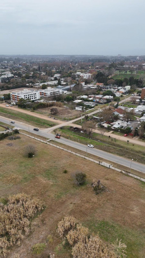  Venta Terreno Esquina Próx Portones Carrasco Norte Ideal Edificio