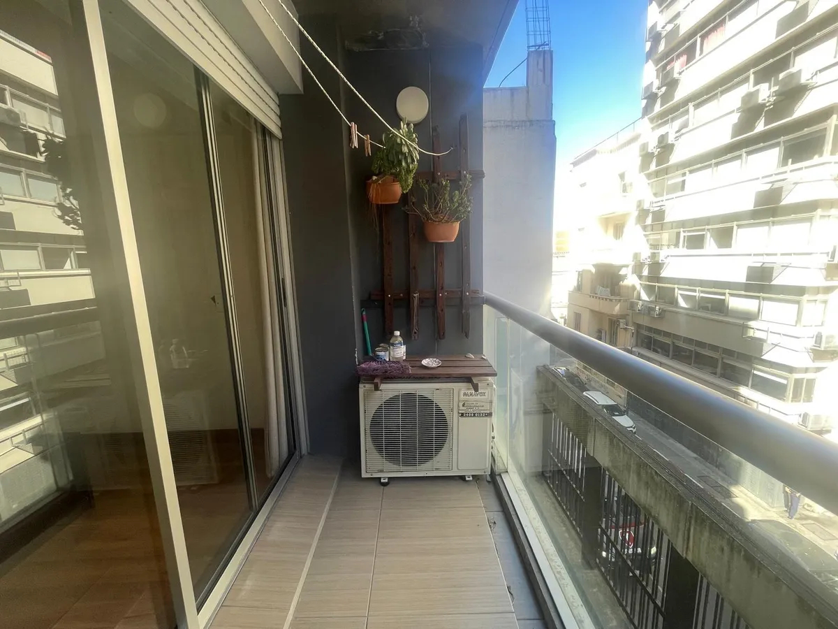  Apartamento Amueblado En Cordón, 1 Dormitorio Y Cochera