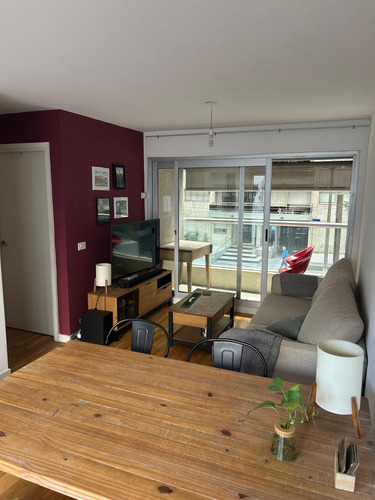 Alquiler Apartamento 1 Dormitorio En Pocitos Con Parrillero y Balcón