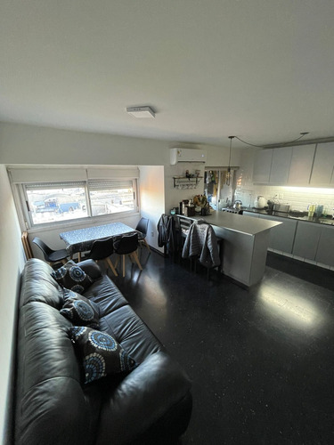  Hermoso Apartamento Duplex De 3 Dorm En Zona Unión 