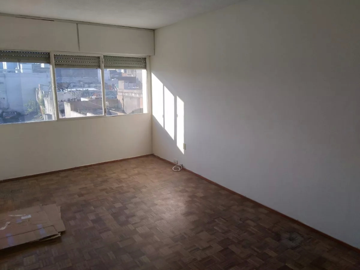  Apartamento En Alquiler 1 Dormitorio. Ciudad Vieja