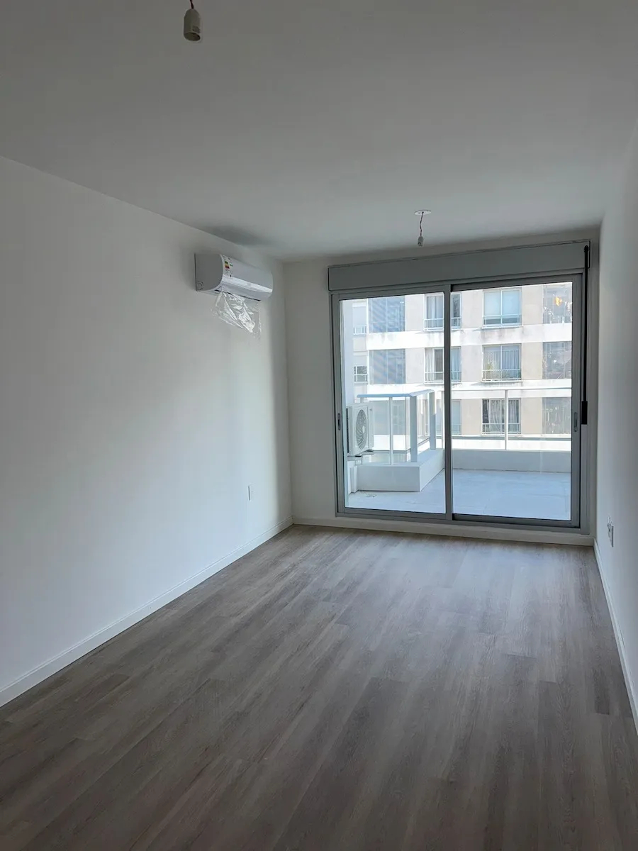  Alquiler A Estrenar 1 Dormitorio Con Cochera En La Comercial