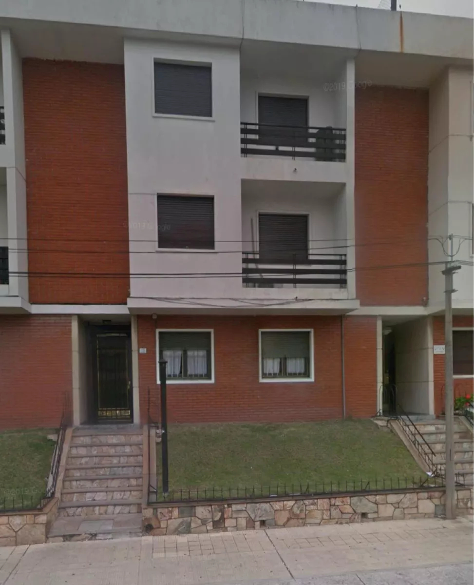  Venta De Apartamento De 1 Dormitorio Excelente Zona Buceo