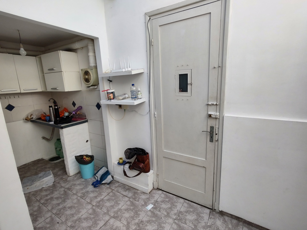  Apartamento En Miguelete Tres Cruces 2 Dormitorios Buen Estado