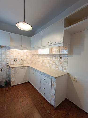  Apartamento 2 Dormitorios Sin Gastos Comunes Balcón Unión