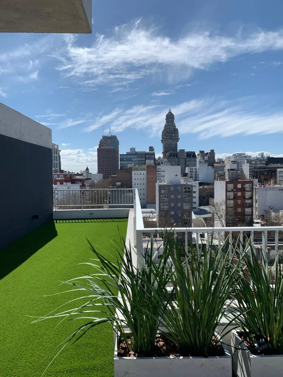  Venta Apartamento 1 Dormitorio Vista A La Rambla En Barrio Sur