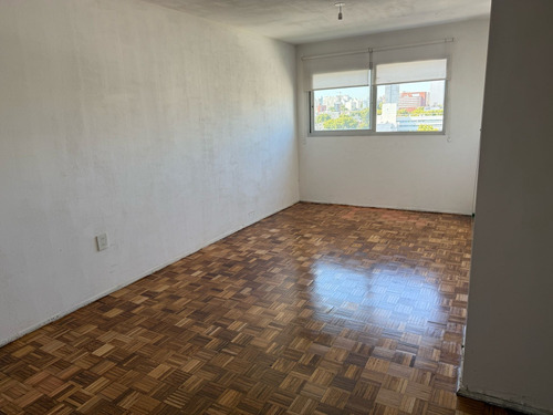  Hermoso Apartamento De 2 Dorm Muy Iluminado
