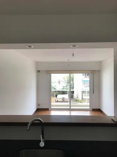  Alquiler Apartamento De 1 Dormitorio Con Garaje En Pocitos