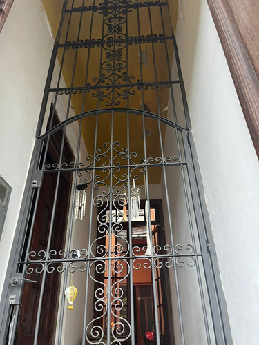  Venta Amplia Casa De Época En Aguada