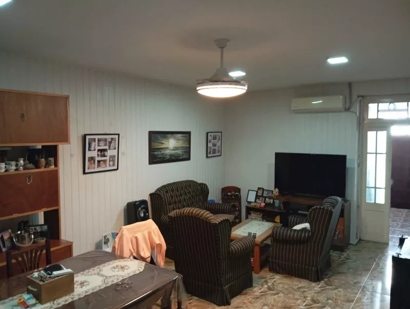  Venta Casa Reciclada 4 Dormitorios y 2 Baños. Cordon 