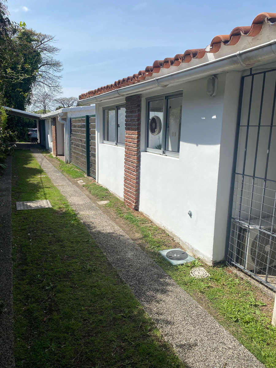  Impecable casa de 1 dormitorio en Punta Gorda. Con patio exclusivo 25m2