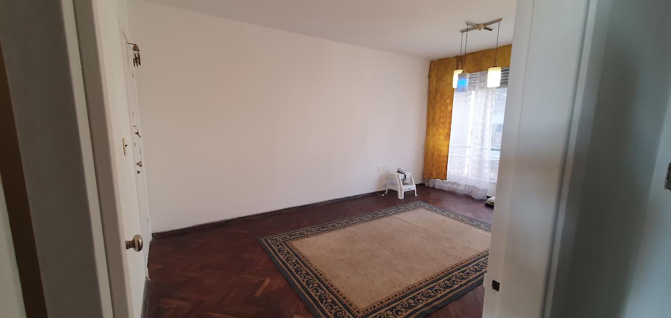  Venta o Alquiler Apartamento De 2 Dorm En Pocitos
